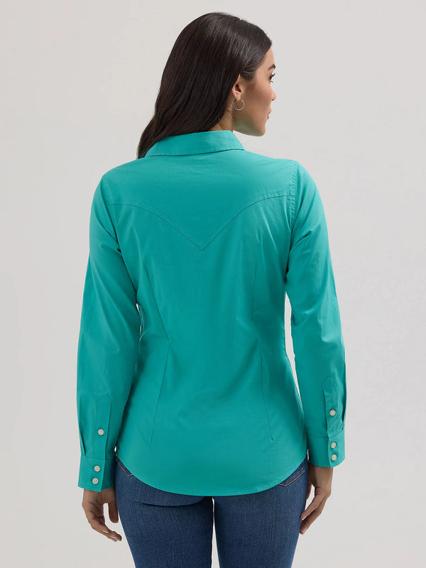 Women's Wrangler Western Button Down Shirt in Bright Aqua - 112358060