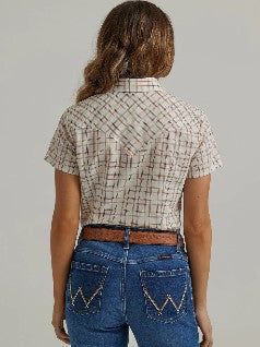 Wrangler Ladies Essential Short Sleeve Plaid Western Snap Top In Cream Plaid-112344663